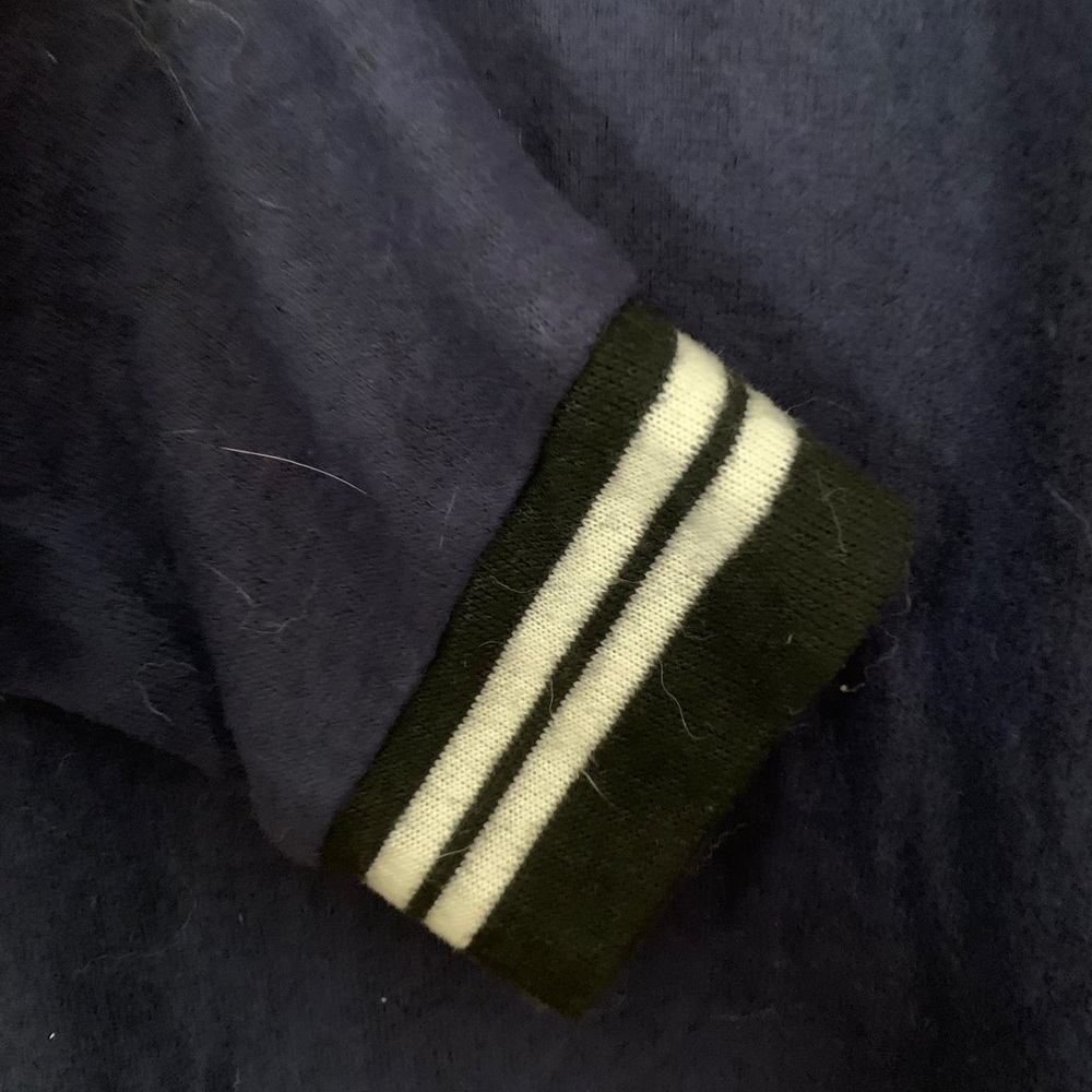 Navy Top - Picture 2 of 5